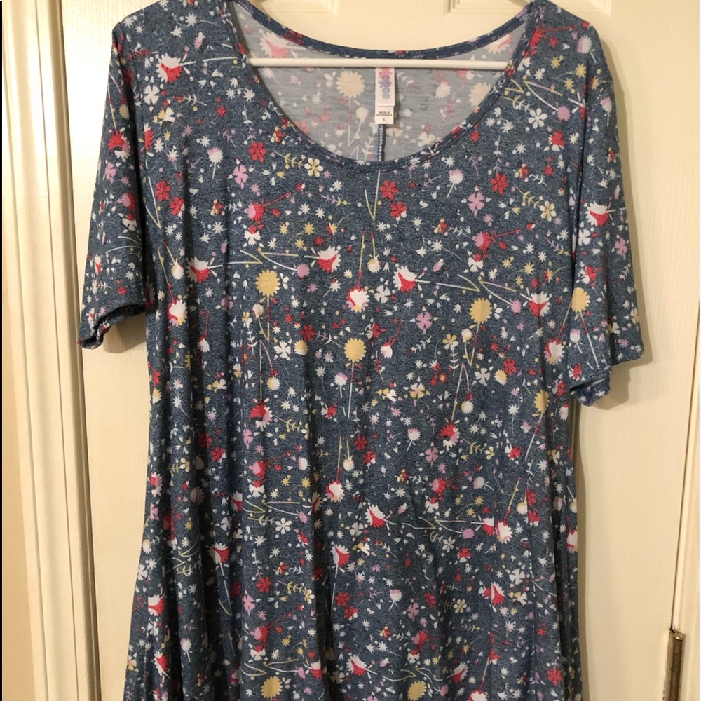 Lula Roe shirt
